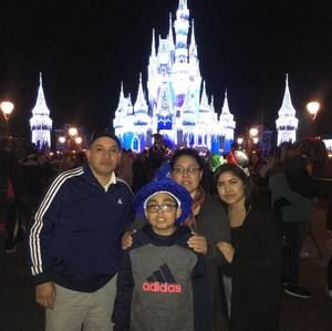 Meet your Posher, Victor